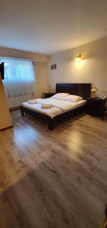 Hotel Leszczynski Konstantynów Łódzki Eksteriør billede