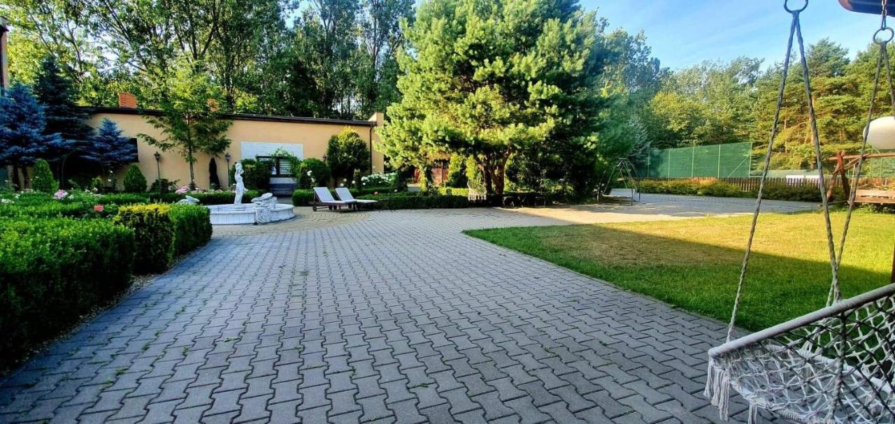 Hotel Leszczynski Konstantynów Łódzki Eksteriør billede